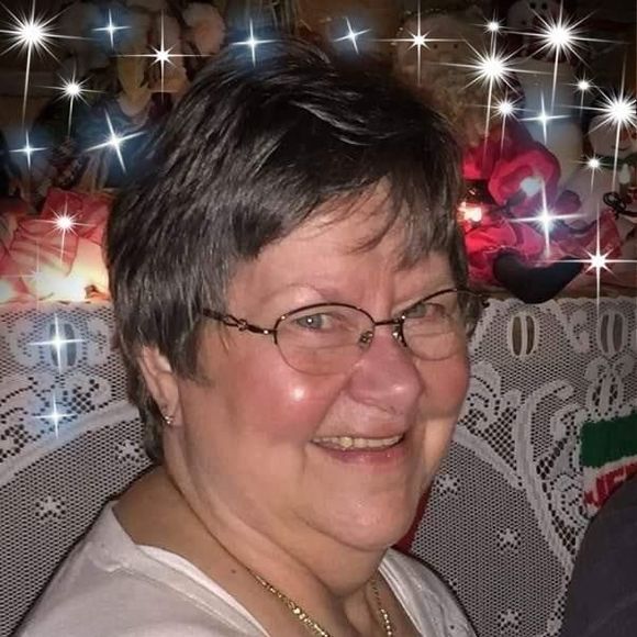 Meet your Posher, Patsy - Picture 1 of 1